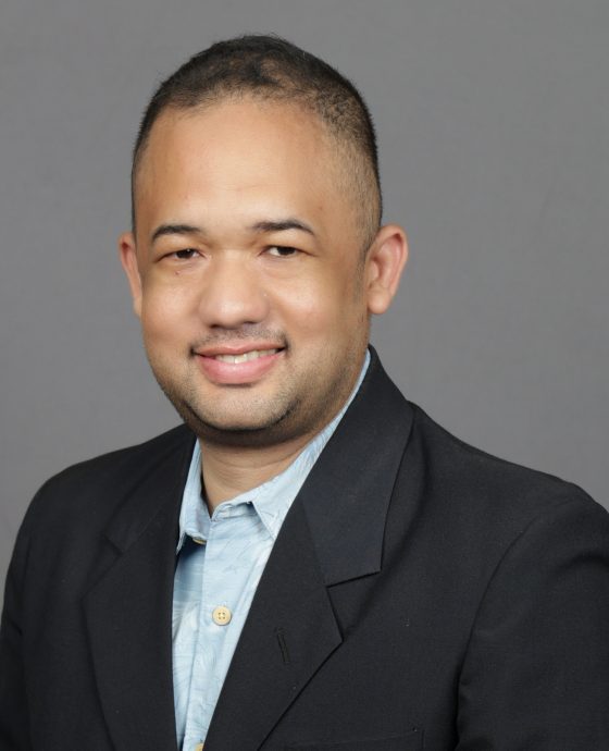 Dr. Parris Lyew-Ayee